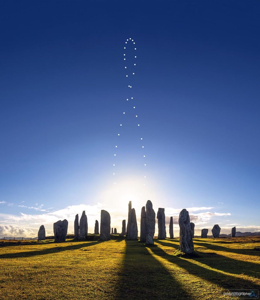 Analemme au-dessus des pierres de Callanish